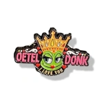 pin oetelmeske en een bietje roze
